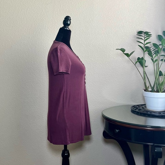 AEO Soft & Sexy Tee - Picture 2 of 7